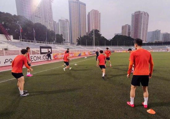 国产成人三级