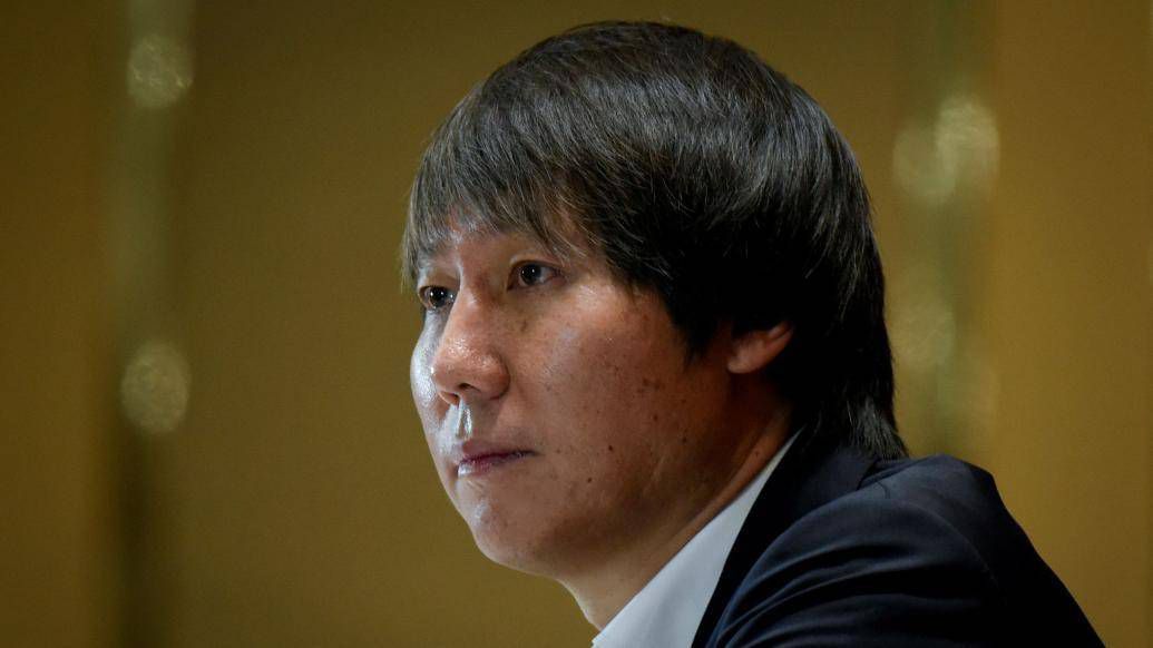 挤奶手法视频教学